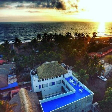 Buri Hotel Monterrico Buitenkant foto